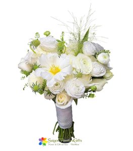 Wedding bouquet mixed flower beautiful