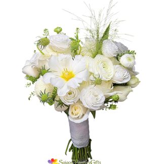 Wedding bouquet mixed flower beautiful