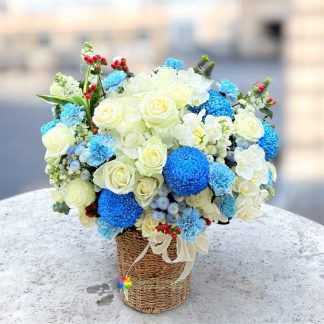 Basket of blue as a gifts for Dad delivery sameday