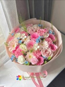 Birthday flowers bunch simple bouquet