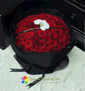 Love flowers for sending to Saigon