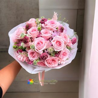Love flowers free delivery to Saigon