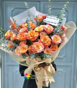 Love flowers with Orange rose