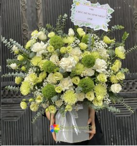 Natural flower baskets available for online order