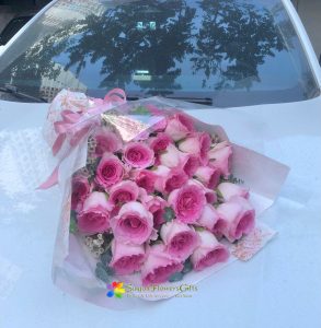 Pink roses bouquet for my love