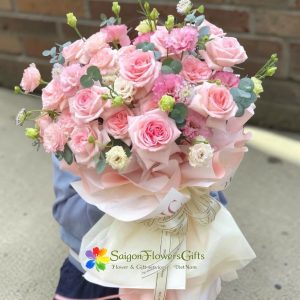 Sweet flowers bouquet for loving