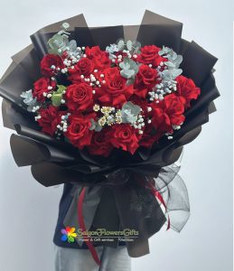 Valentines day rose free delivery SG