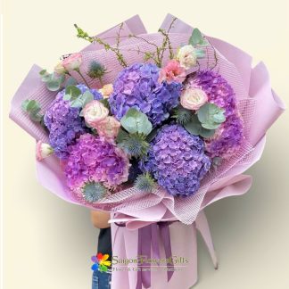 beautiful bouquet of purple hydrangeas order online in saigon
