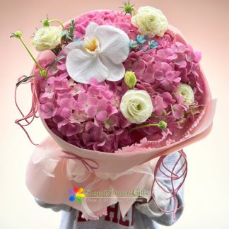 Beautiful hydrangea bouquet