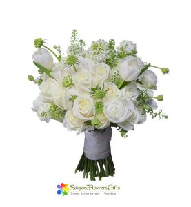 Delivery white wedding bouquet to Saigon