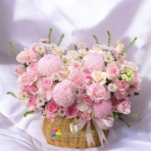 Pretty flower basket to give to your girlfriend