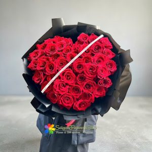 Red heart shaped flowers for your girlfriend