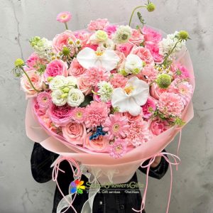 Romantic bouquet of roses for my wife