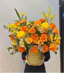 Beautiful birthday flowers in Saigon VN