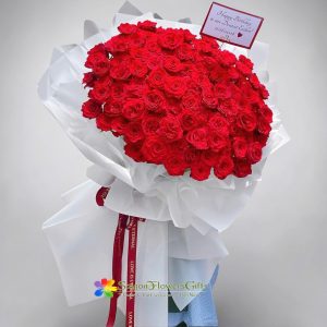 Buy a bouquet of 99 red roses in Saigon
